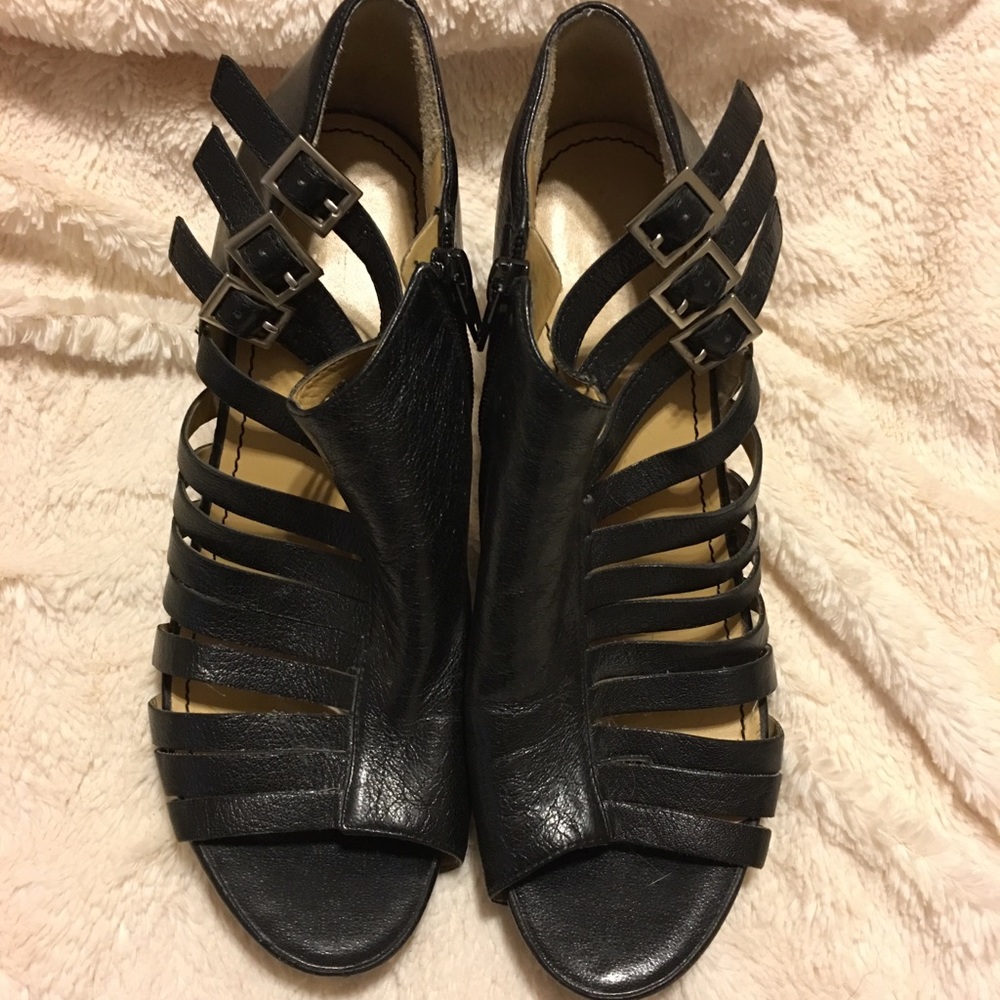 Nine West Ankle Booties - Sz 9